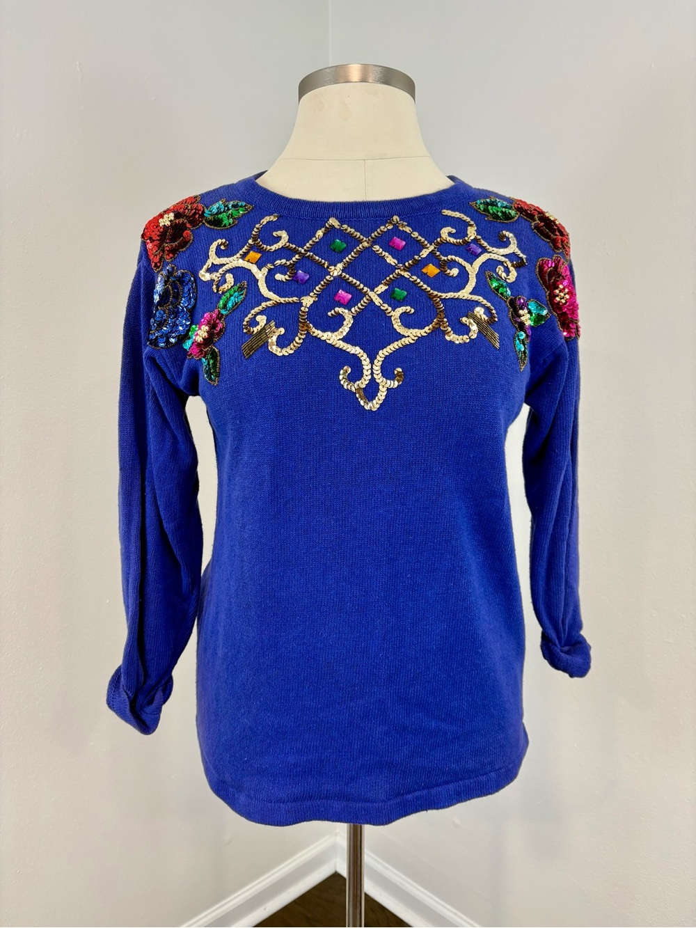 Vintage 1990s Floral Embellished Sequined Purple Sweater